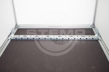 Bodenprofil für Kofferbreite S-Box 1,24m/P-Box 1,32m